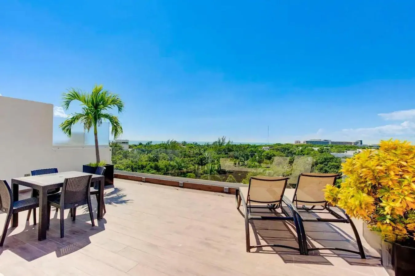 The Eight Condos By Riviera Rentals Playa del Carmen Mexiko